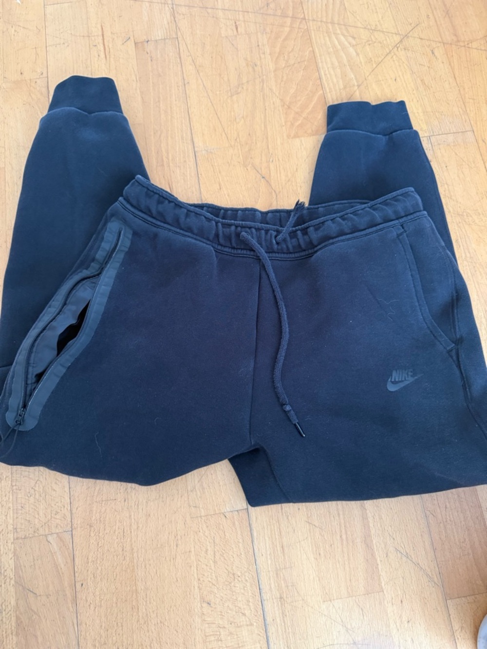 Nike Black Men's Fleece Joggers with Drawstring Waist